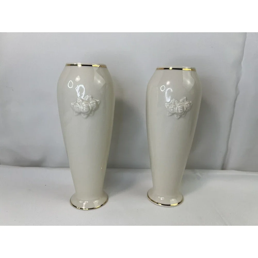 Pair Of Vtg Hand Crafted Lenox China 6'' Rose Bud Vase Ivory‎ with Gold Trim EUC